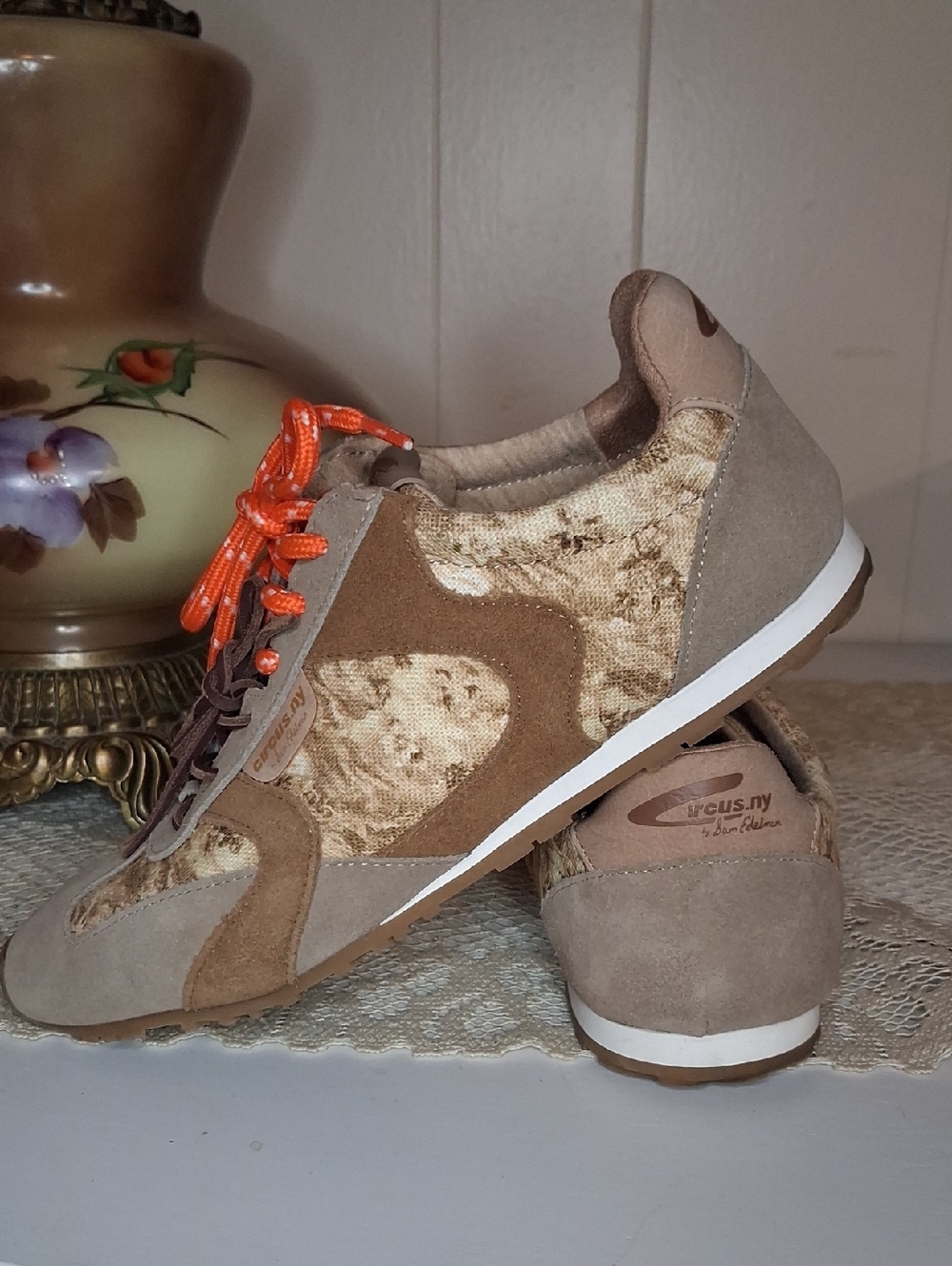 Circus by Sam Edelman Tan and Brown Sneakers with Orange Laces